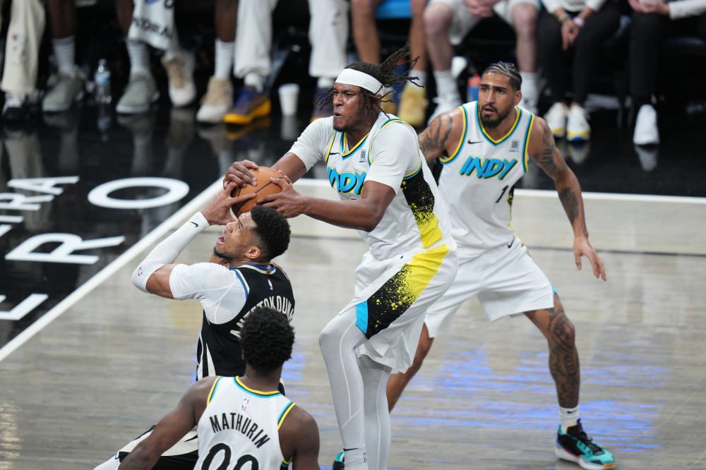 尽管未能站 尽管未能站